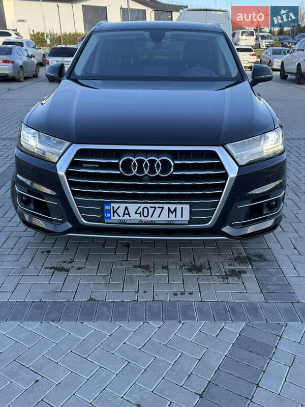 Внедорожник / Кроссовер Audi Q7 2017 в Киеве фото 6 Внедорожник / Кроссовер Audi Q7 2017 в Киеве