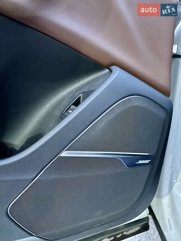 Позашляховик / Кросовер Audi Q7 2017 в Львові фото 11 Позашляховик / Кросовер Audi Q7 2017 в Львові