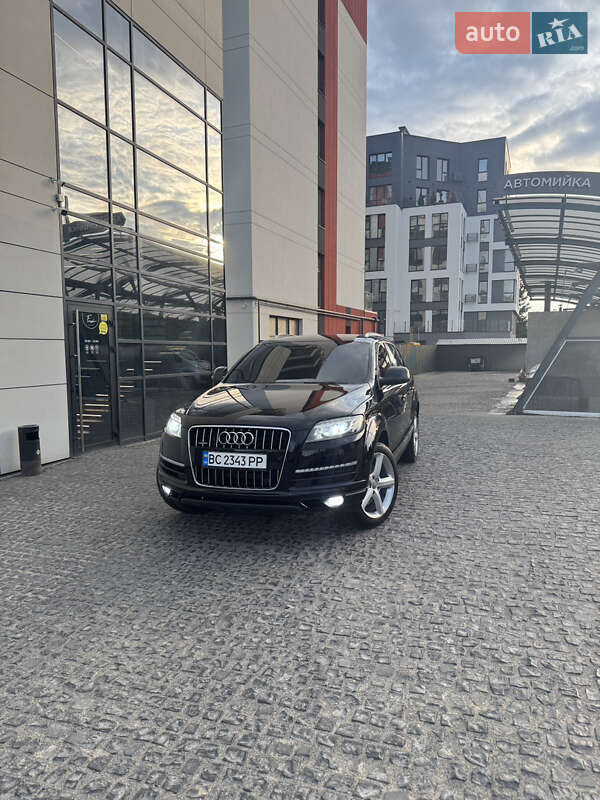 Позашляховик / Кросовер Audi Q7 2014 в Львові