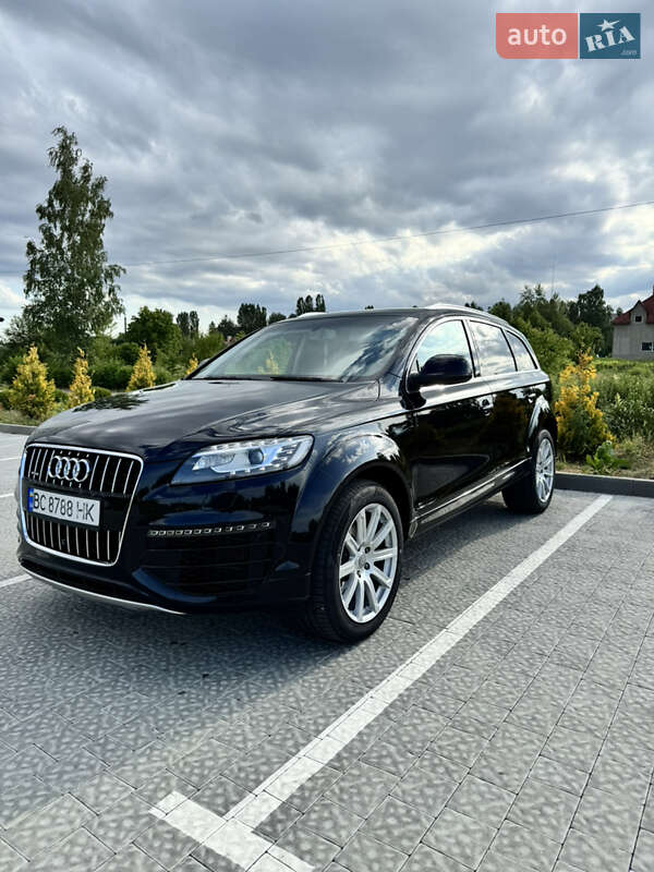 Позашляховик / Кросовер Audi Q7 2015 в Львові
