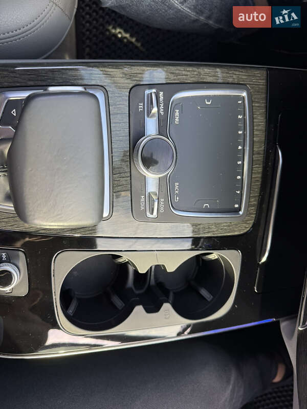 Позашляховик / Кросовер Audi Q7 2017 в Миколаєві