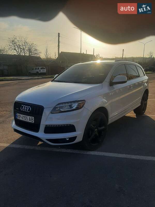 Audi Q7 2013