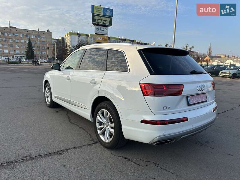 Внедорожник / Кроссовер Audi Q7 2017 в Полтаве фото 5 Внедорожник / Кроссовер Audi Q7 2017 в Полтаве