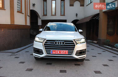 Внедорожник / Кроссовер Audi Q7 2016 в Тячеве