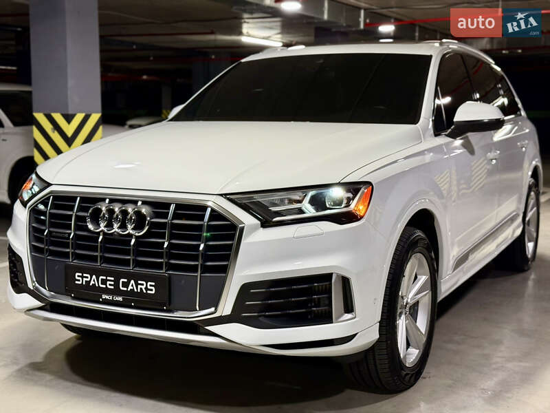 Позашляховик / Кросовер Audi Q7 2019 в Києві