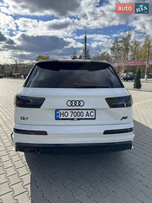 Внедорожник / Кроссовер Audi Q7 2016 в Тернополе