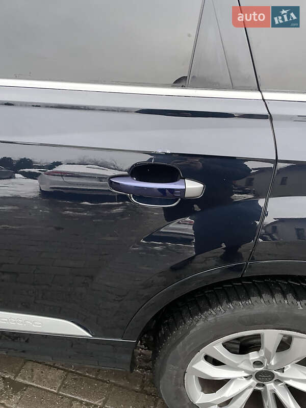 Внедорожник / Кроссовер Audi Q7 2017 в Львове