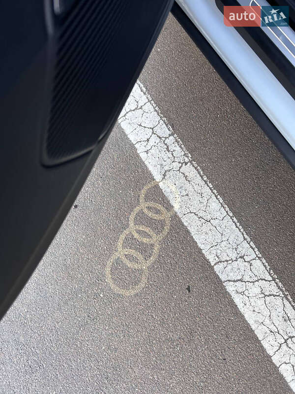 Внедорожник / Кроссовер Audi Q7 2023 в Киеве фото 23 Внедорожник / Кроссовер Audi Q7 2023 в Киеве