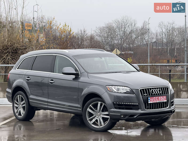 Позашляховик / Кросовер Audi Q7 2015 в Києві