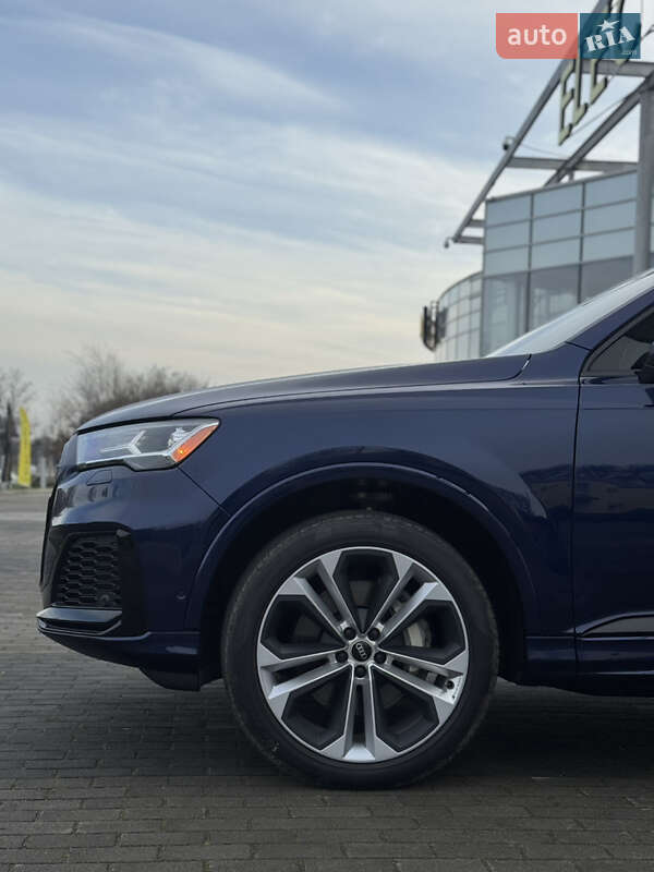 Внедорожник / Кроссовер Audi Q7 2021 в Днепре фото 35 Внедорожник / Кроссовер Audi Q7 2021 в Днепре