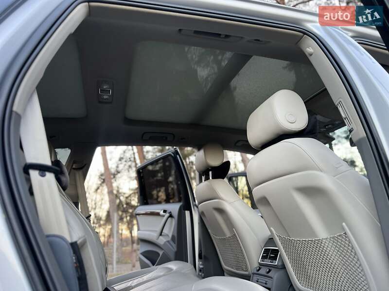Позашляховик / Кросовер Audi Q7 2013 в Вінниці