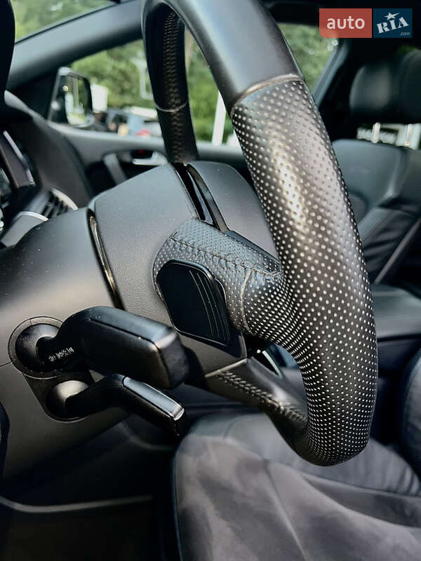 Позашляховик / Кросовер Audi Q7 2015 в Києві