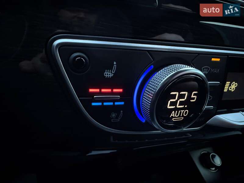 Внедорожник / Кроссовер Audi Q7 2016 в Ровно