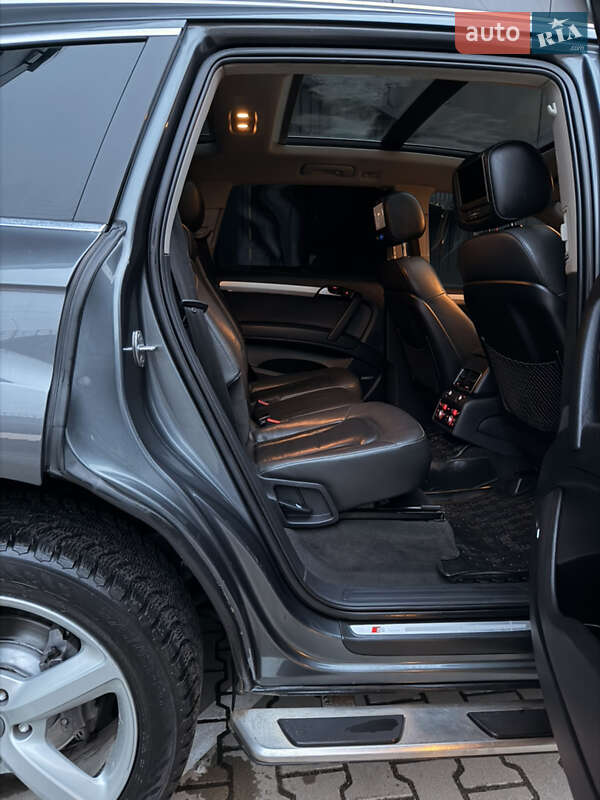 Внедорожник / Кроссовер Audi Q7 2009 в Тернополе