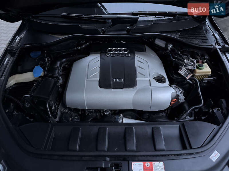 Внедорожник / Кроссовер Audi Q7 2009 в Тернополе