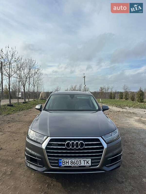 Внедорожник / Кроссовер Audi Q7 2019 в Одессе фото 14 Внедорожник / Кроссовер Audi Q7 2019 в Одессе
