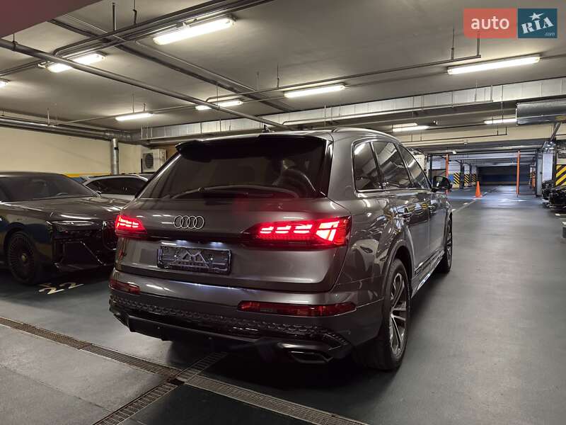 Позашляховик / Кросовер Audi Q7 2024 в Києві фото 7 Позашляховик / Кросовер Audi Q7 2024 в Києві