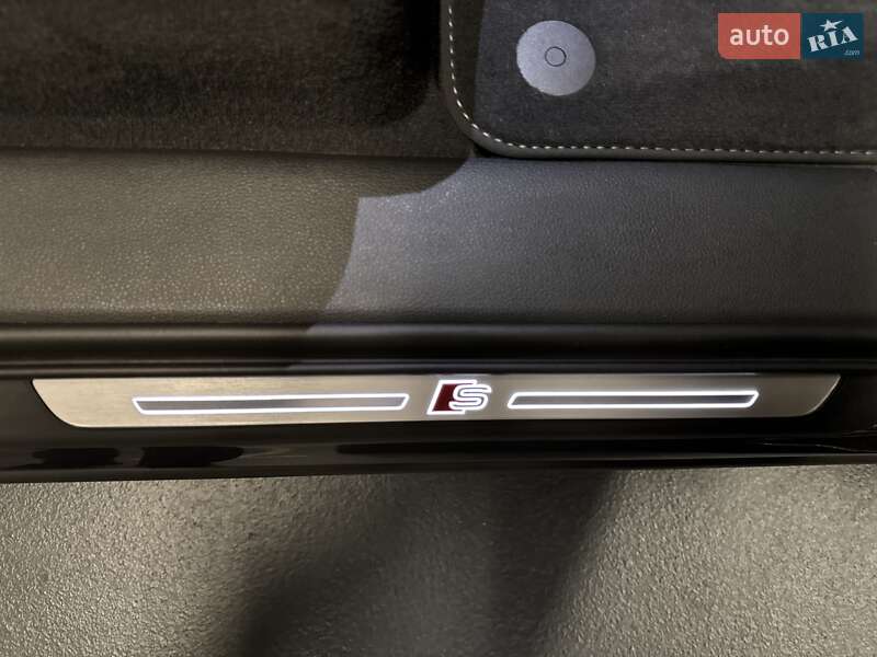 Позашляховик / Кросовер Audi Q7 2024 в Києві фото 37 Позашляховик / Кросовер Audi Q7 2024 в Києві
