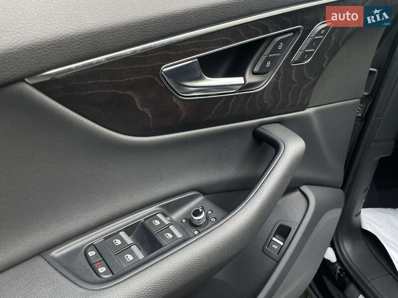 Внедорожник / Кроссовер Audi Q7 2021 в Одессе