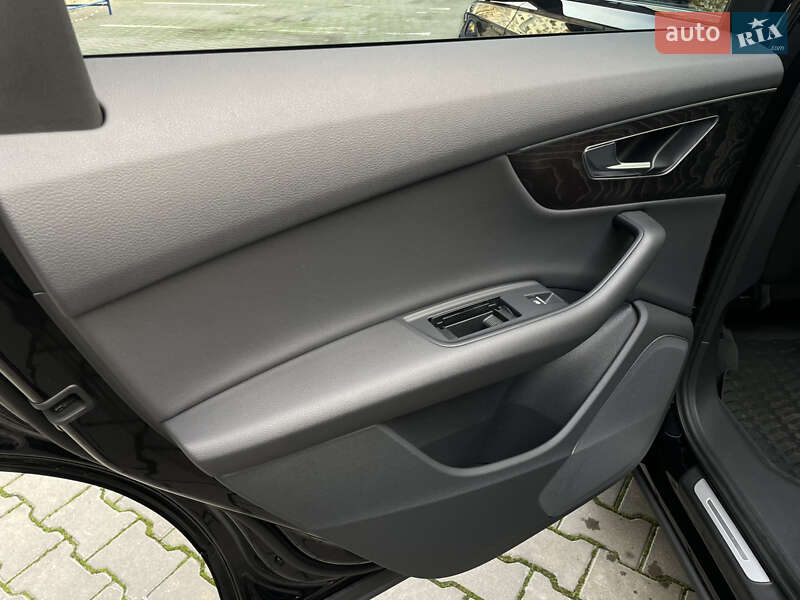 Внедорожник / Кроссовер Audi Q7 2021 в Одессе