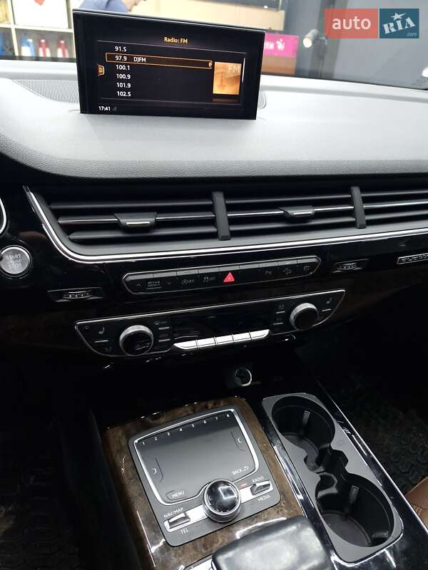 Внедорожник / Кроссовер Audi Q7 2018 в Луцке