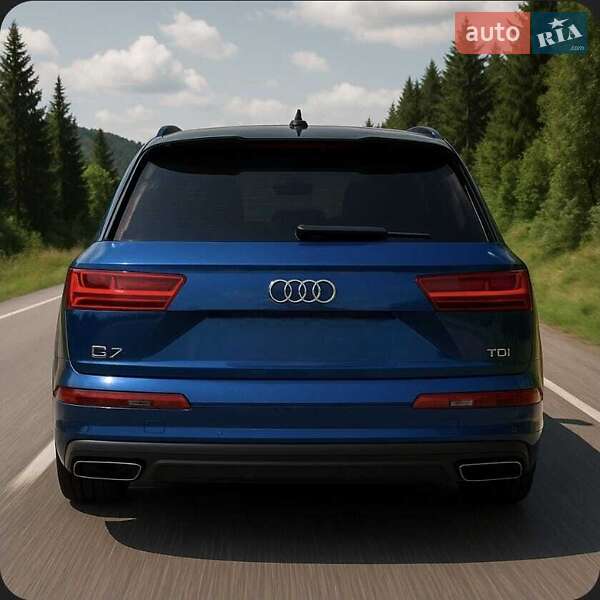 Позашляховик / Кросовер Audi Q7 2017 в Львові