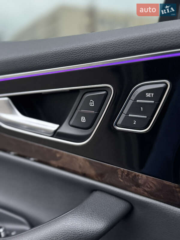 Внедорожник / Кроссовер Audi Q7 2018 в Киеве