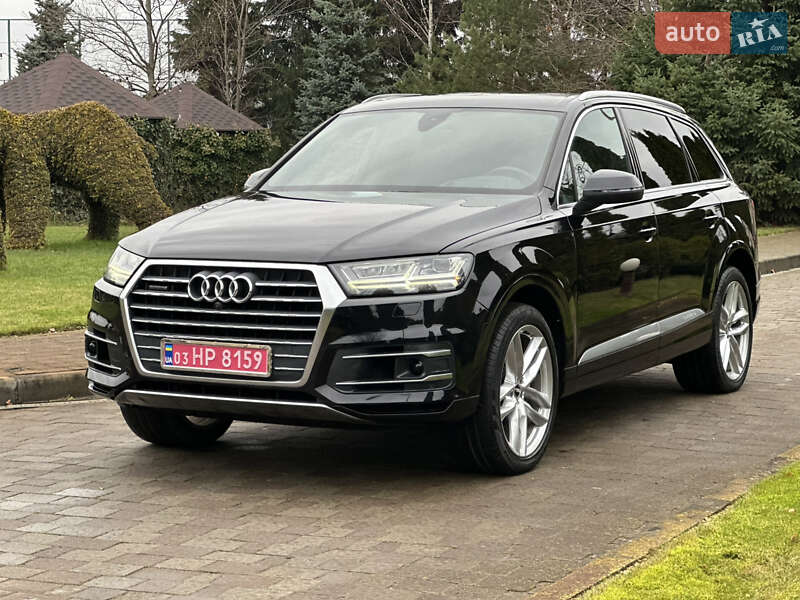 Внедорожник / Кроссовер Audi Q7 2017 в Сарнах