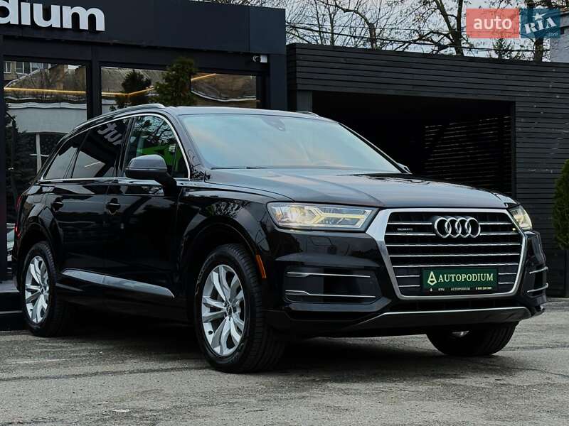 Внедорожник / Кроссовер Audi Q7 2018 в Киеве