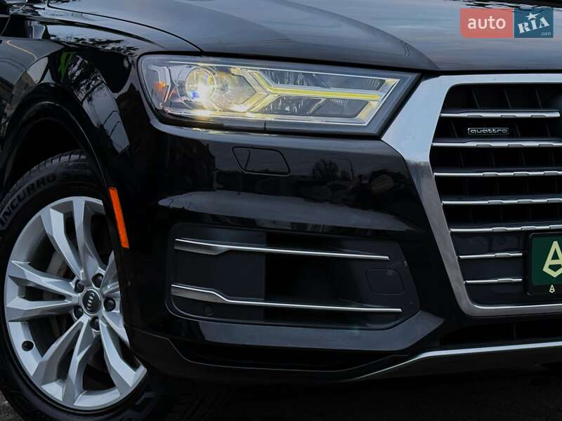 Внедорожник / Кроссовер Audi Q7 2018 в Киеве