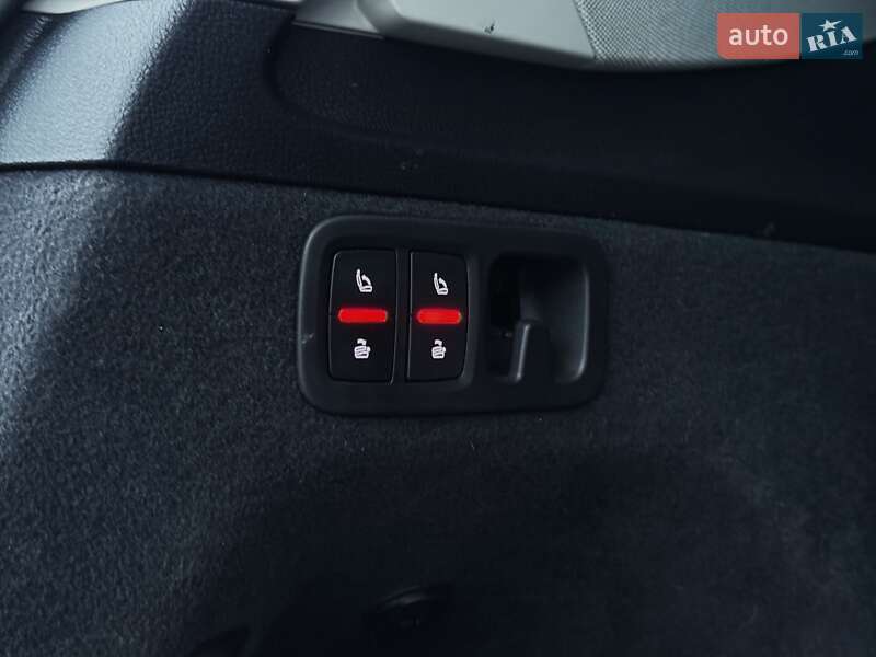 Внедорожник / Кроссовер Audi Q7 2018 в Киеве