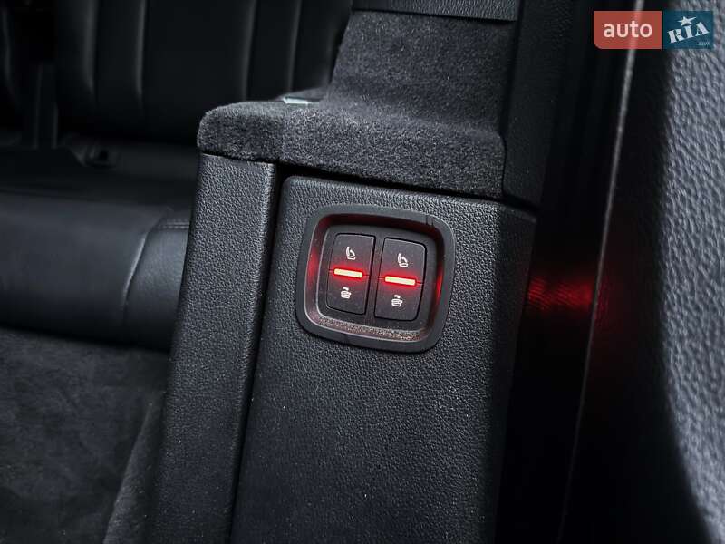 Внедорожник / Кроссовер Audi Q7 2018 в Киеве