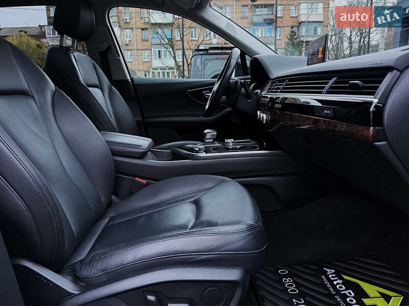 Внедорожник / Кроссовер Audi Q7 2018 в Киеве