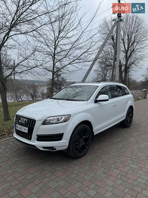 Позашляховик / Кросовер Audi Q7 2013 в Кропивницькому