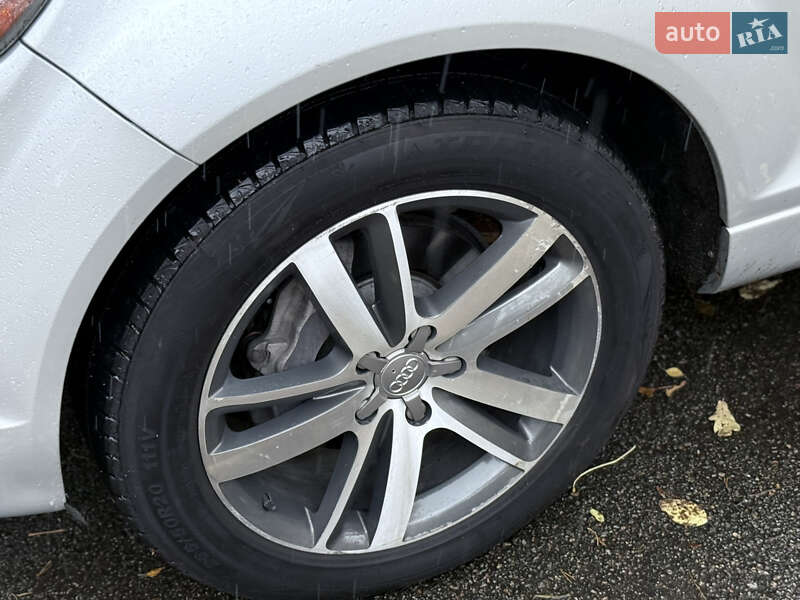 Внедорожник / Кроссовер Audi Q7 2011 в Киеве