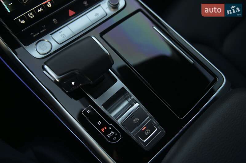 Позашляховик / Кросовер Audi Q7 2020 в Одесі