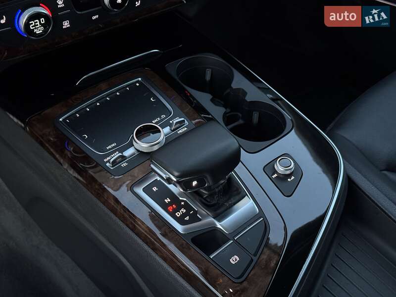 Внедорожник / Кроссовер Audi Q7 2017 в Тернополе фото 51 Внедорожник / Кроссовер Audi Q7 2017 в Тернополе