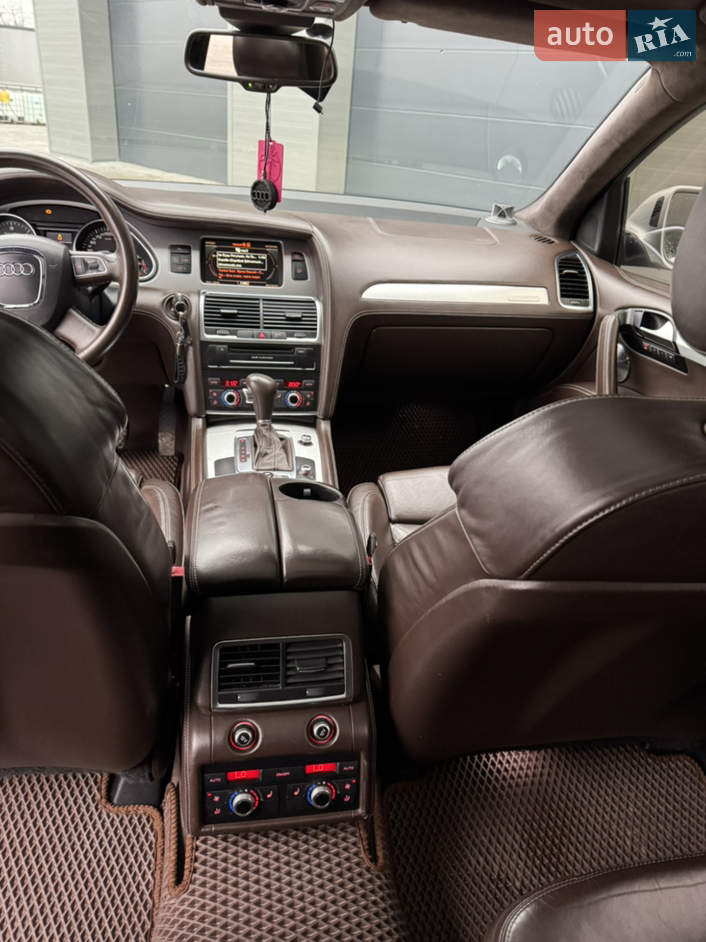 2010 Audi Q7 - мініатюра 31