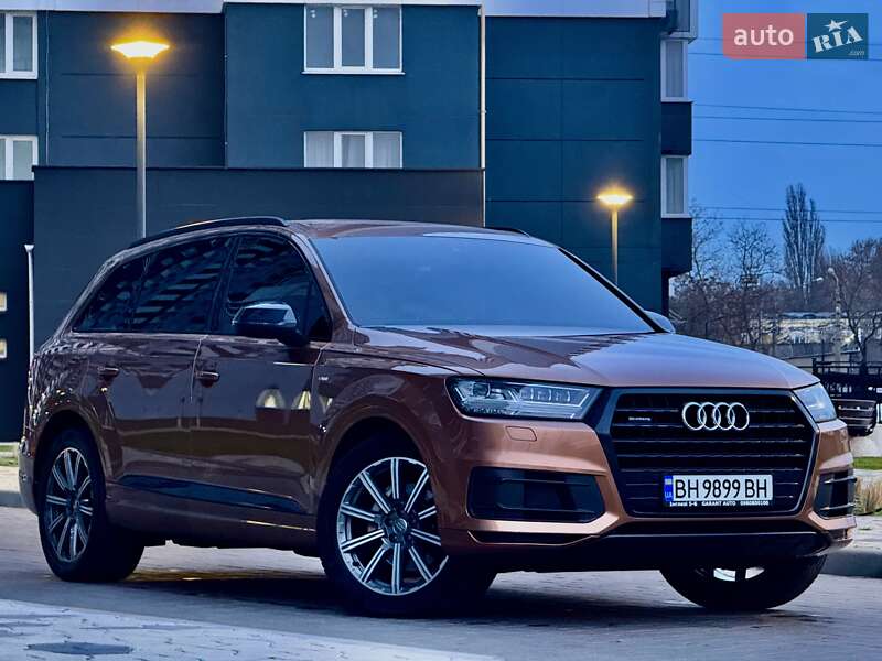 Позашляховик / Кросовер Audi Q7 2017 в Одесі