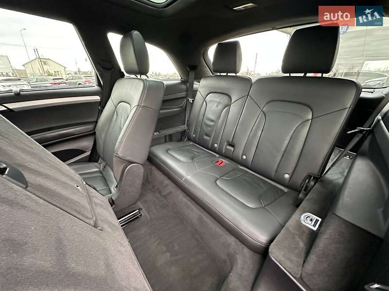 Внедорожник / Кроссовер Audi Q7 2015 в Львове
