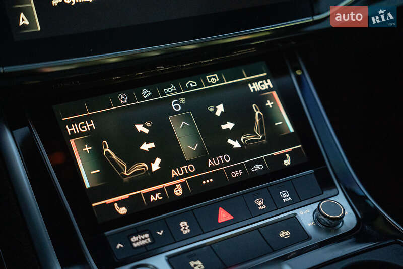 Внедорожник / Кроссовер Audi Q7 2020 в Черновцах