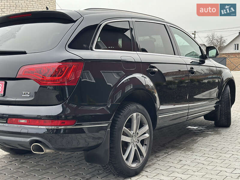 Внедорожник / Кроссовер Audi Q7 2015 в Дубно фото 12 Внедорожник / Кроссовер Audi Q7 2015 в Дубно