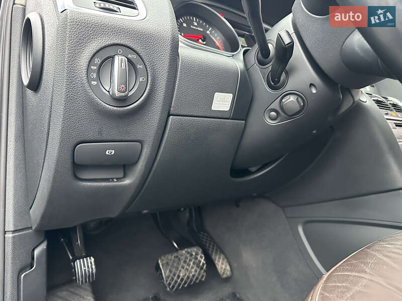 Внедорожник / Кроссовер Audi Q7 2015 в Дубно фото 26 Внедорожник / Кроссовер Audi Q7 2015 в Дубно