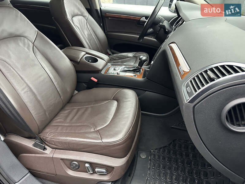 Внедорожник / Кроссовер Audi Q7 2015 в Дубно фото 34 Внедорожник / Кроссовер Audi Q7 2015 в Дубно