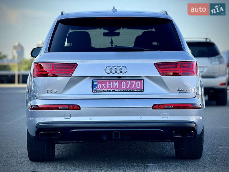 Внедорожник / Кроссовер Audi Q7 2017 в Киеве