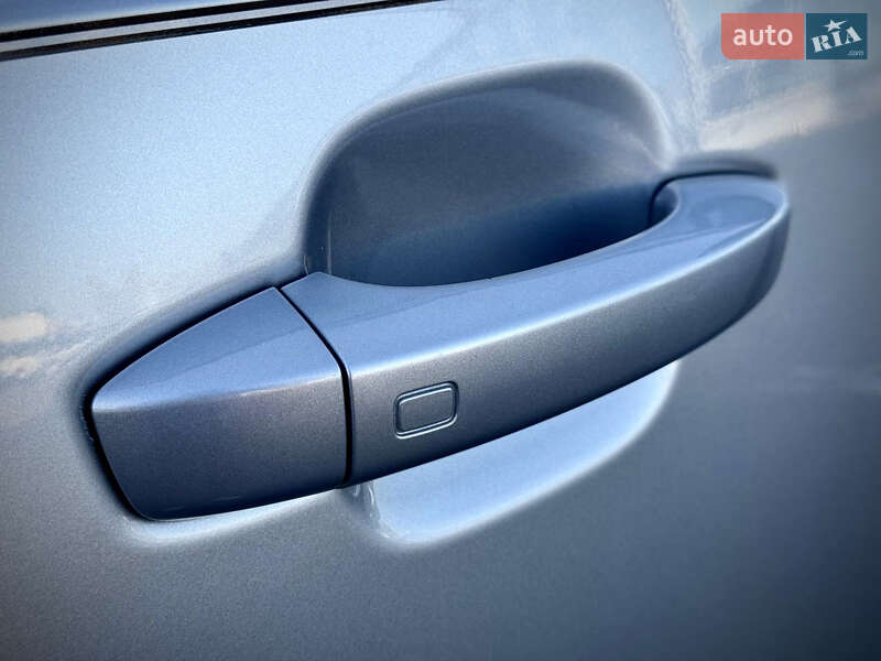 Внедорожник / Кроссовер Audi Q7 2017 в Киеве