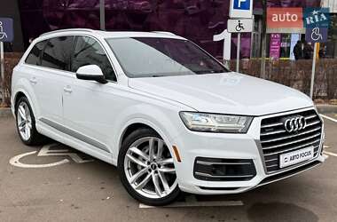 Внедорожник / Кроссовер Audi Q7 2016 в Киеве