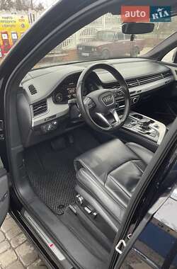 Внедорожник / Кроссовер Audi Q7 2015 в Ивано-Франковске