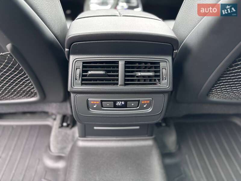 Внедорожник / Кроссовер Audi Q7 2017 в Коломые