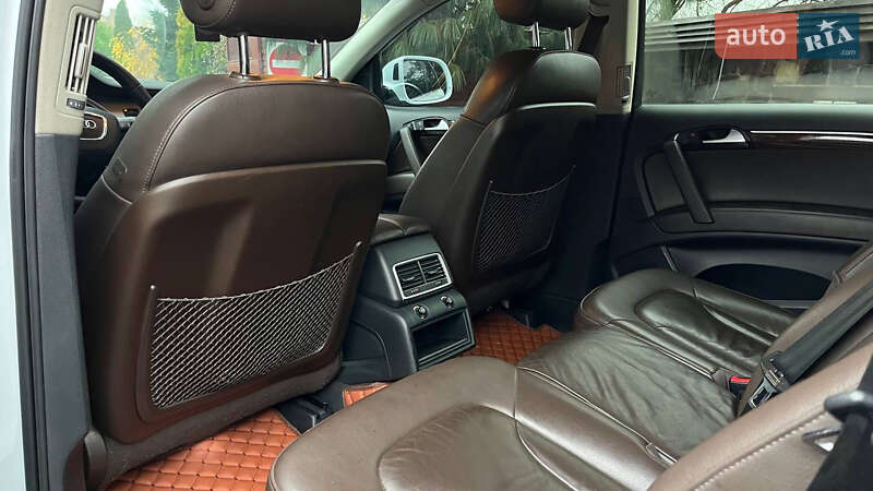 Позашляховик / Кросовер Audi Q7 2015 в Хмельницькому